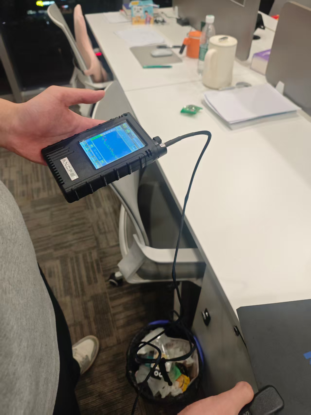 家庭隐私保卫战：手把手教你检查隐藏摄像头与窃听器(图7)