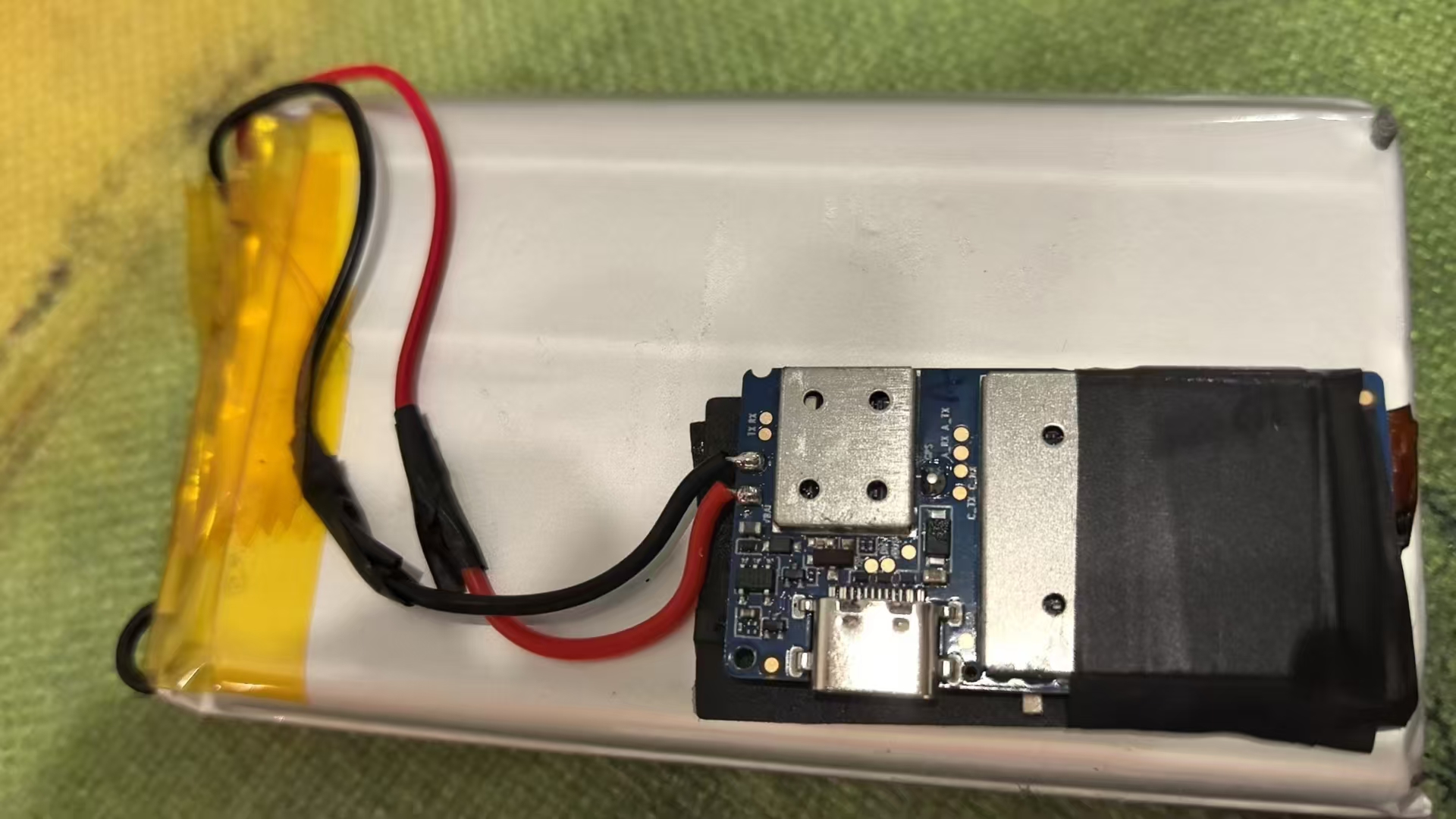 怎么检查窃听设备？别急着买探测器！手把手教你3步自查(图2)